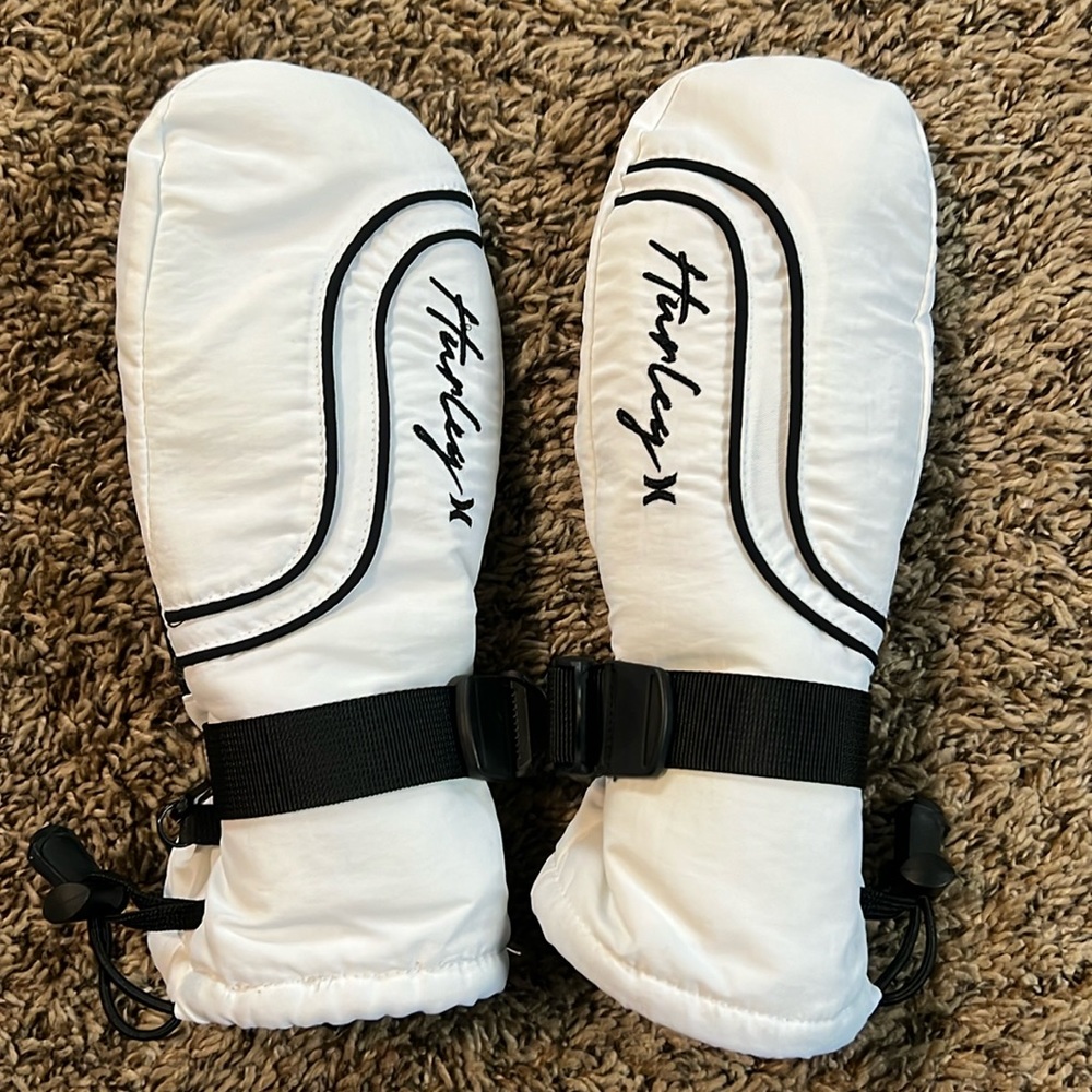 Hurley Mittens